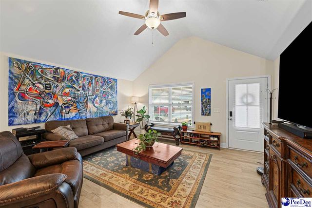 3248 Spiral Lane, Effingham, SC 29541