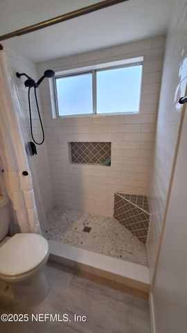 2026 ST MARTINS Drive W, Jacksonville, FL 32246