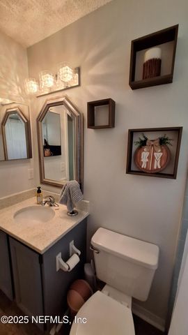2026 ST MARTINS Drive W, Jacksonville, FL 32246