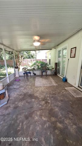 2026 ST MARTINS Drive W, Jacksonville, FL 32246