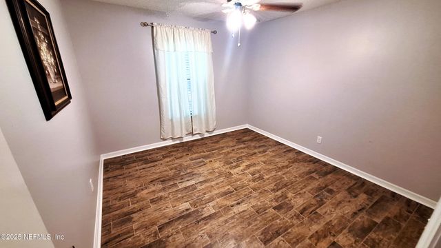 2026 ST MARTINS Drive W, Jacksonville, FL 32246