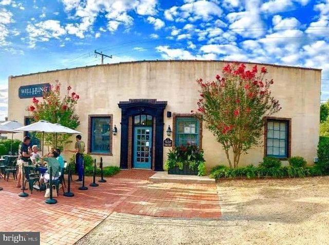 302 DEPOT ST, Gordonsville, VA 22942