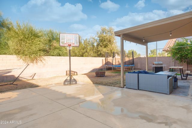 16068 W CULVER Street, Goodyear, AZ 85338