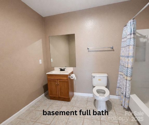 132 Grayrock Drive, Statesville, NC 28677