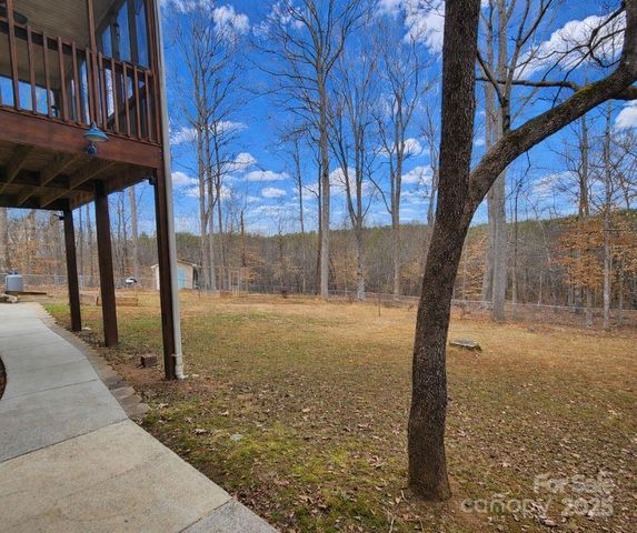 132 Grayrock Drive, Statesville, NC 28677