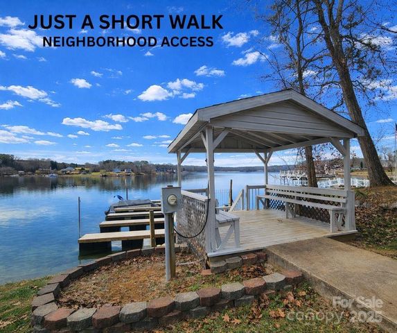 132 Grayrock Drive, Statesville, NC 28677