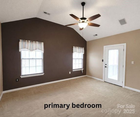 132 Grayrock Drive, Statesville, NC 28677