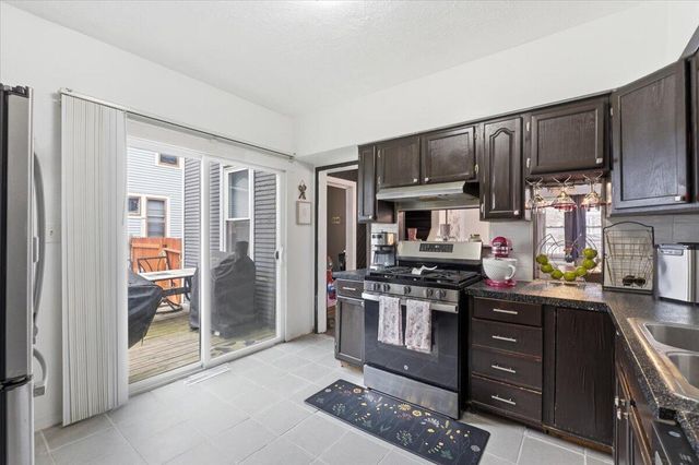 335 LINCOLN Avenue, Council Bluffs, IA 51503