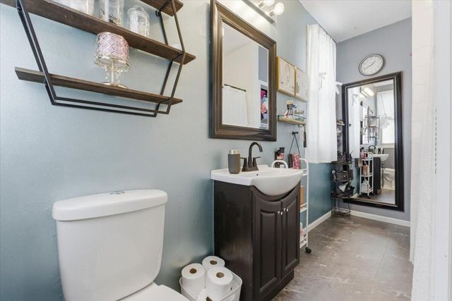 335 LINCOLN Avenue, Council Bluffs, IA 51503