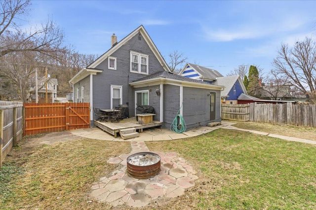 335 LINCOLN Avenue, Council Bluffs, IA 51503