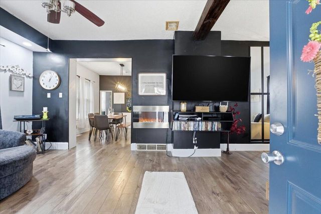 335 LINCOLN Avenue, Council Bluffs, IA 51503