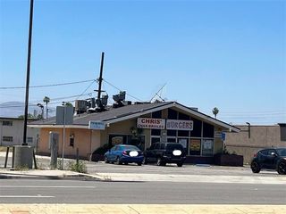 407 Iowa Avenue, Riverside, CA 92507