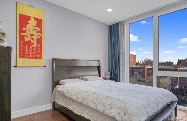 146-17 Northern Boulevard 3A, Flushing, NY 11354