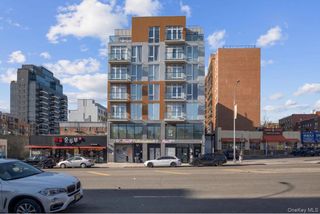 146-17 Northern Boulevard 3A, Flushing, NY 11354