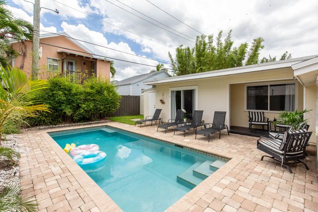 210 Malverne Road, West Palm Beach, FL 33405
