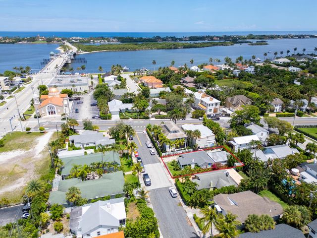 210 Malverne Road, West Palm Beach, FL 33405