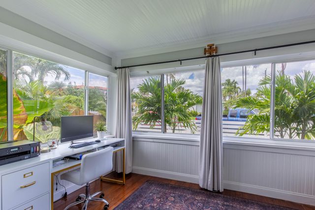 210 Malverne Road, West Palm Beach, FL 33405