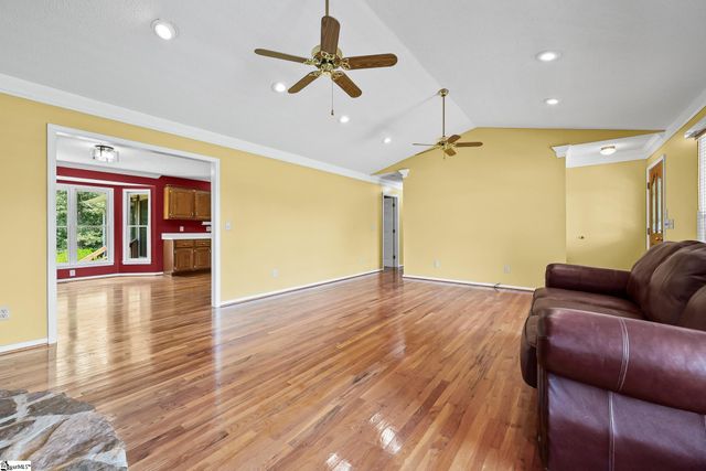 225 Mill Creek Road, Westminster, SC 29693