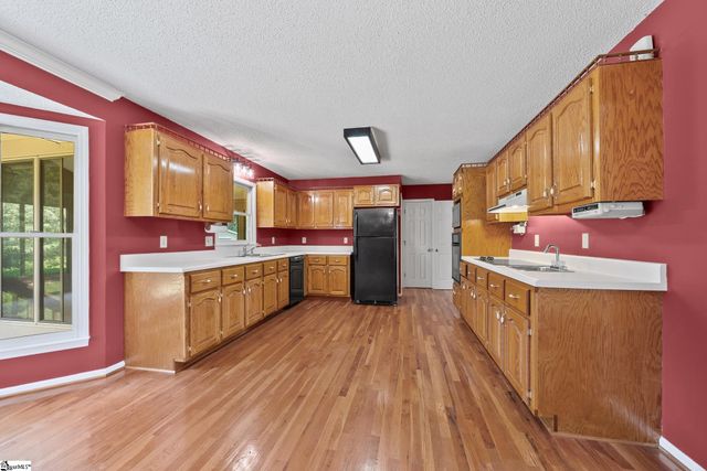 225 Mill Creek Road, Westminster, SC 29693