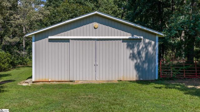 225 Mill Creek Road, Westminster, SC 29693