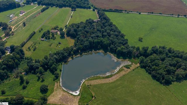 225 Mill Creek Road, Westminster, SC 29693