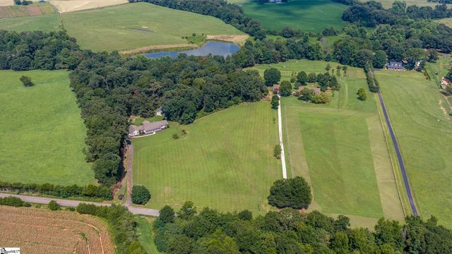 225 Mill Creek Road, Westminster, SC 29693
