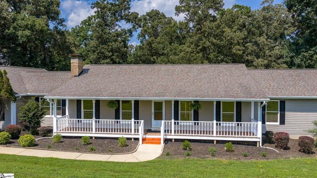 225 Mill Creek Road, Westminster, SC 29693