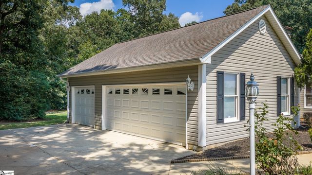 225 Mill Creek Road, Westminster, SC 29693