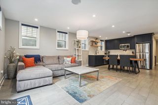 216 T ST NE #1, Washington, DC 20002