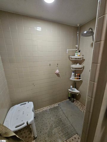 1718 W Market Street, Anderson, SC 29624