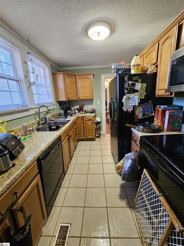 1718 W Market Street, Anderson, SC 29624