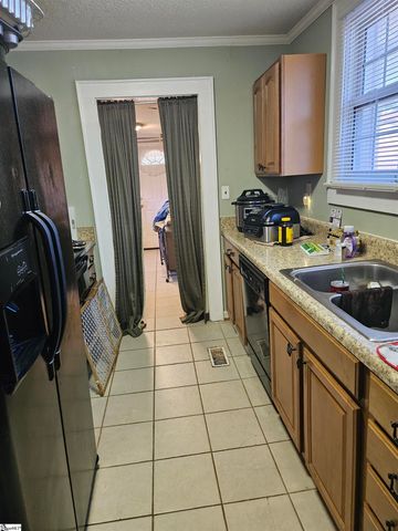 1718 W Market Street, Anderson, SC 29624