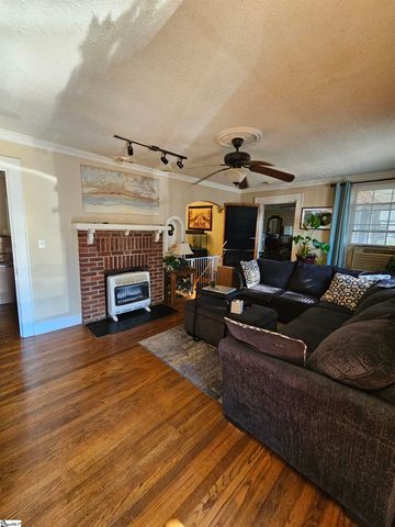 1718 W Market Street, Anderson, SC 29624