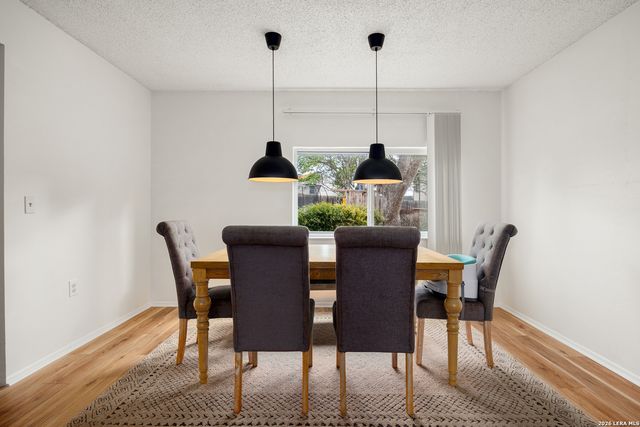 16226 Pinetree, San Antonio, TX 78247