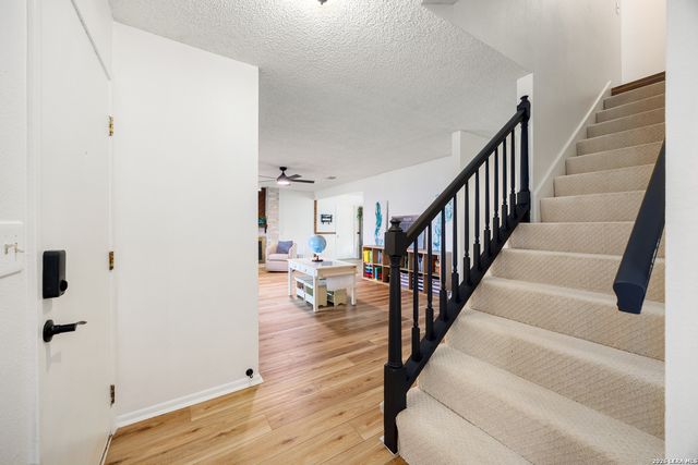 16226 Pinetree, San Antonio, TX 78247