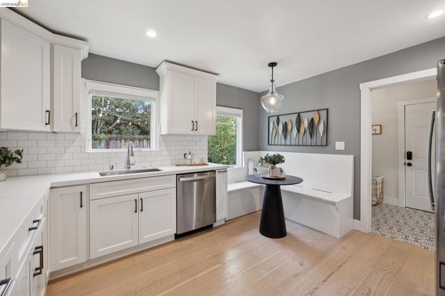 1020 Channing Way, Berkeley, CA 94710