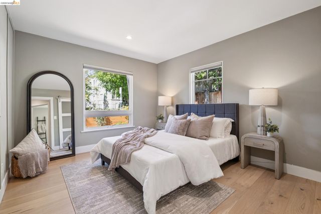 1020 Channing Way, Berkeley, CA 94710