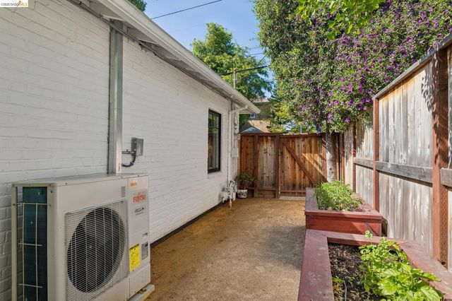 1020 Channing Way, Berkeley, CA 94710
