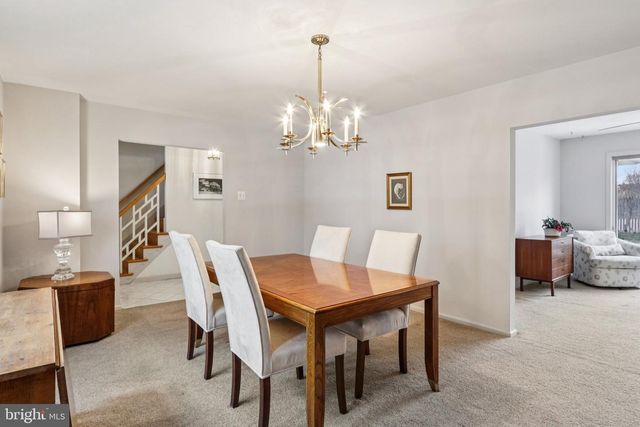 513 MOURNING DOVE RD, Audubon, PA 19403