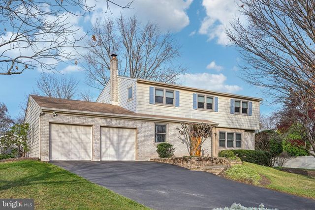 513 MOURNING DOVE RD, Audubon, PA 19403