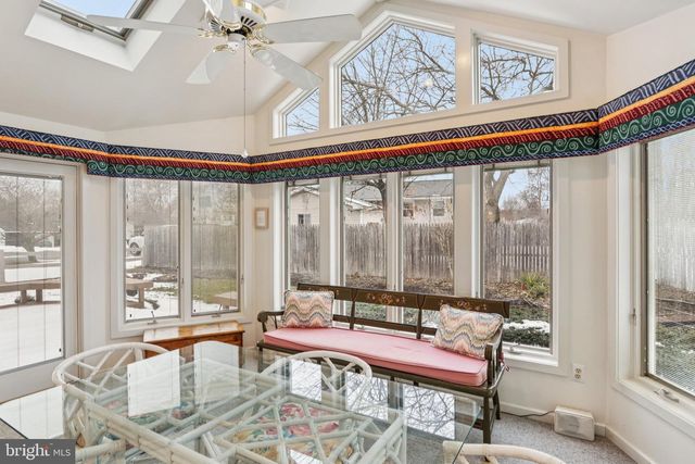 513 MOURNING DOVE RD, Audubon, PA 19403