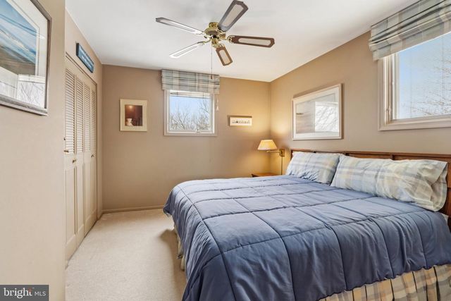 513 MOURNING DOVE RD, Audubon, PA 19403