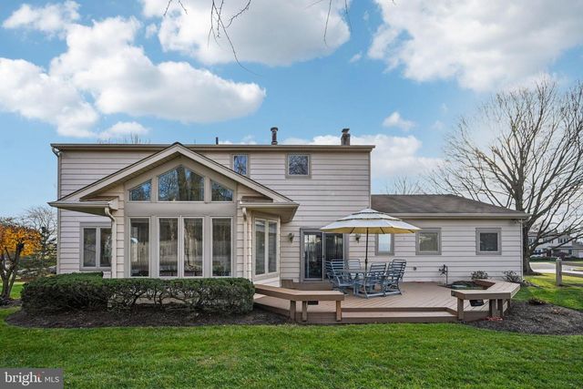 513 MOURNING DOVE RD, Audubon, PA 19403