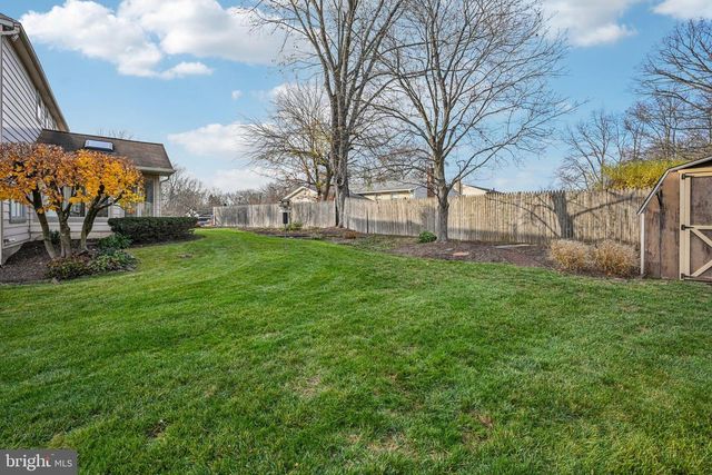 513 MOURNING DOVE RD, Audubon, PA 19403