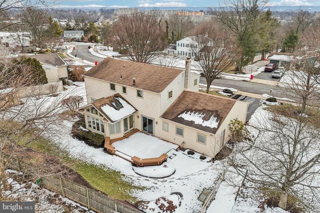 513 MOURNING DOVE RD, Audubon, PA 19403