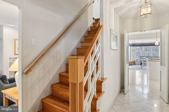 513 MOURNING DOVE RD, Audubon, PA 19403