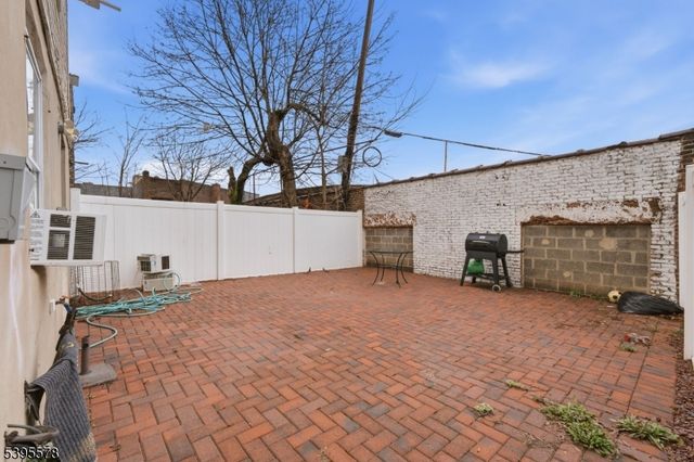 72 Sherman Ave, Newark City, NJ 07114