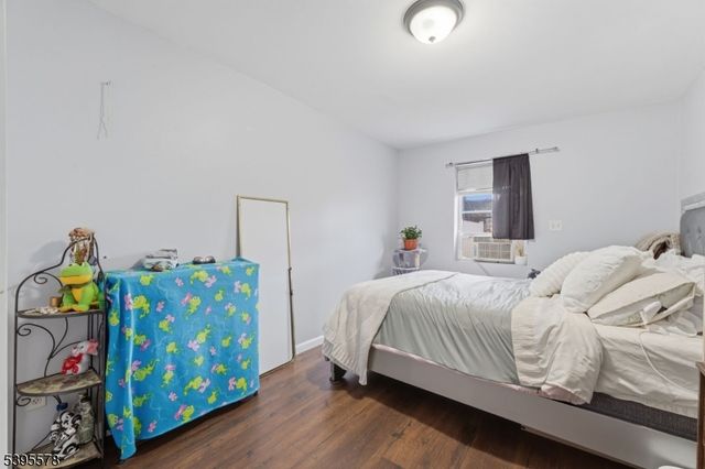 72 Sherman Ave, Newark City, NJ 07114
