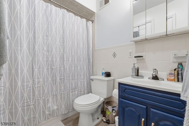 72 Sherman Ave, Newark City, NJ 07114