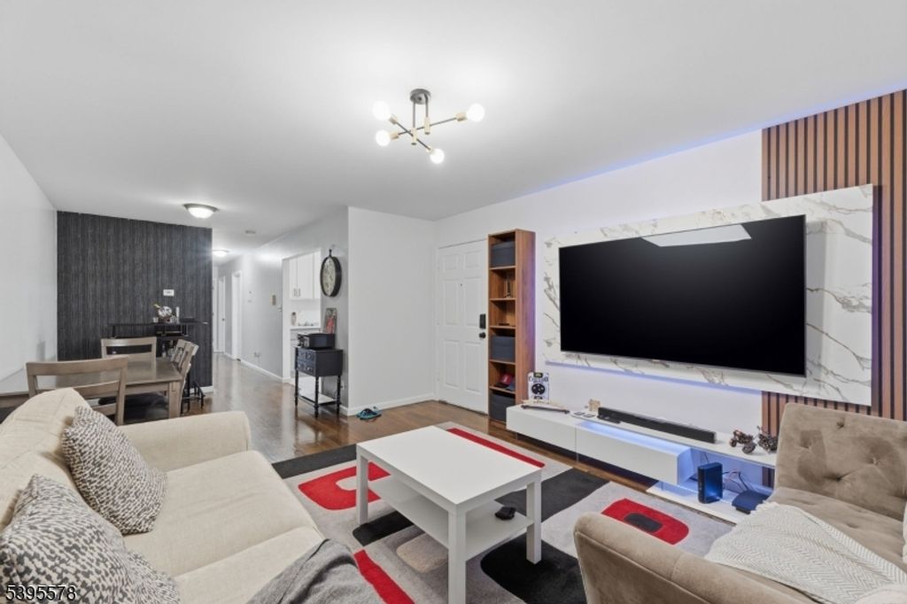 72 Sherman Ave, Newark City, NJ 07114 — photo 3